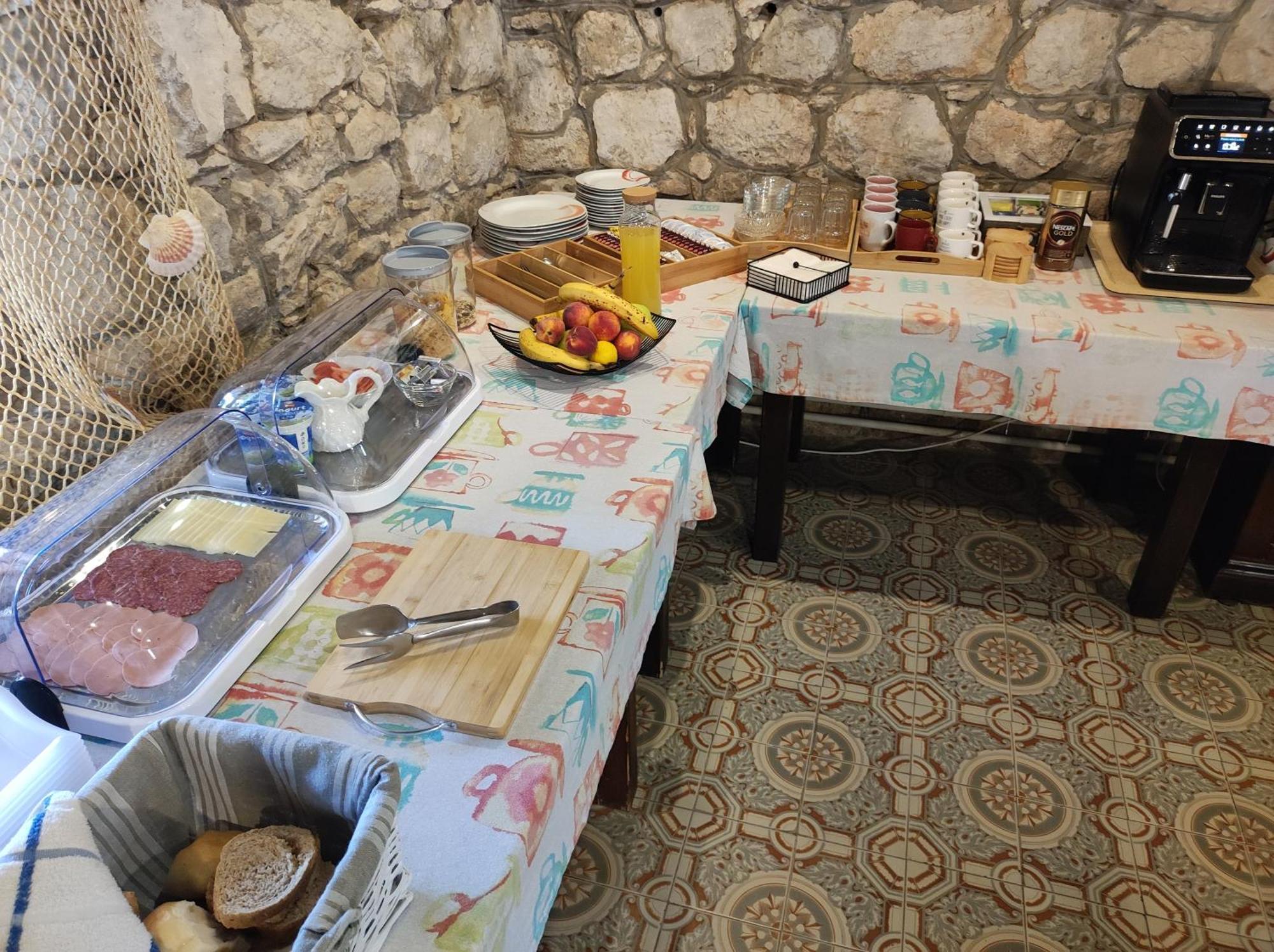 Gostinjska kuća Mali Raj